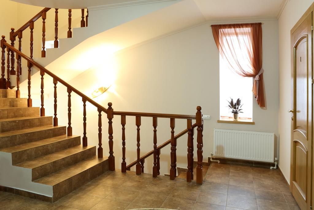 Hotel Bachus Chisinau Quarto foto