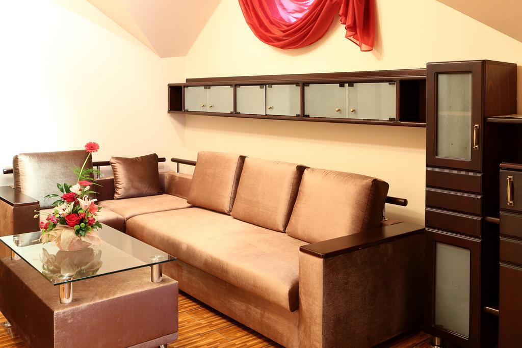 Hotel Bachus Chisinau Quarto foto